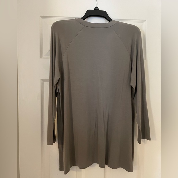 Eileen Fisher Taupe 3/4 sleeve top - Picture 2 of 4